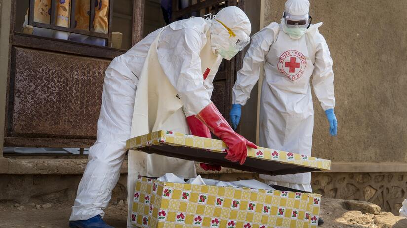 Uganda safaris amidstebola pandemic